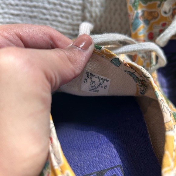 Vans Liberty of London Alice in Wonderland Sneakers - Picture 6 of 6
